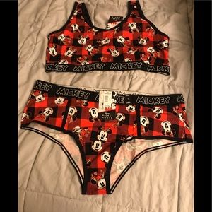 BNWT TORRID DISNEY SET